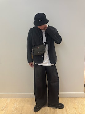 「DANTON（ダントン）のアイテム（バッグ）」を使った、RYOUGAさん（メンズ・177cm）の秋コーディネート