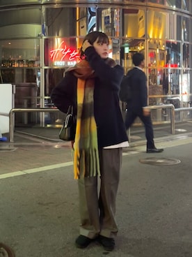 「アイテム（マフラー）」を使った、ayuriさん（レディース・158cm）の秋コーディネート