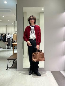 「URBAN RESEARCH（アーバンリサーチ）の『別注』LACOSTE×URBAN RESEARC　KNIT POLO CARDIGAN（カーディガン/ボレロ、レッド系）」を使った、tko(オッチー)さん（メンズ・174cm）の秋コーディネート
