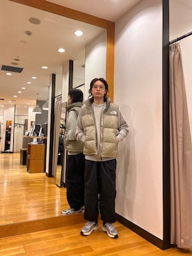「アイテム（ダウンベスト）」を使った、tkoさん（メンズ・174cm）の秋コーディネート