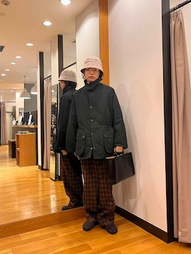「アイテム（その他アウター、ブラック系）」を使った、tkoさん（メンズ・174cm）の秋コーディネート