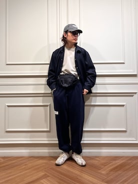 「アイテム（ボディバッグ/ウエストポーチ）」を使った、tkoさん（メンズ・174cm）の秋コーディネート