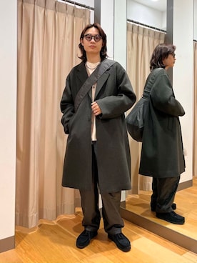 「アイテム（チェスターコート）」を使った、tkoさん（メンズ・174cm）の冬コーディネート