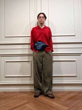 「アイテム（ボディバッグ/ウエストポーチ）」を使った、tkoさん（メンズ・174cm）の秋コーディネート