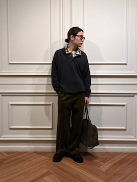 「アイテム（スリッポン）」を使った、tkoさん（メンズ・174cm）の秋コーディネート
