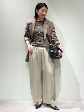 「qualite（カリテ）のアイテム（パンツ）」を使った、KAWAMURAさん（レディース・160cm）の秋コーディネート