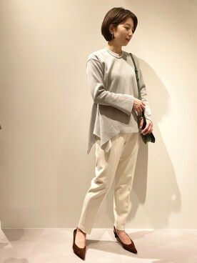 「機能性素材」｜「アイテム（アクセサリー）」を使った、KAWAMURAさん（レディース・160cm）の冬コーディネート