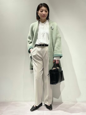 「アイテム（ブローチ/コサージュ）」を使った、KAWAMURAさん（レディース・160cm）の秋コーディネート