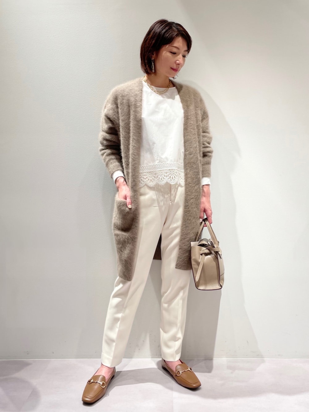 qualite（カリテ）の「スカラップレースドッキングプルオーバー