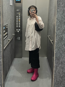 「アイテム（レインシューズ）」を使った、yaya さん（レディース・158cm）の秋コーディネート