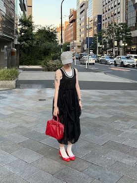 「FERRAGAMO（フェラガモ）のアイテム」を使った、yaya さん（レディース・158cm）の秋コーディネート