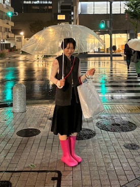 「アイテム（レインシューズ）」を使った、yaya さん（レディース・158cm）の秋コーディネート