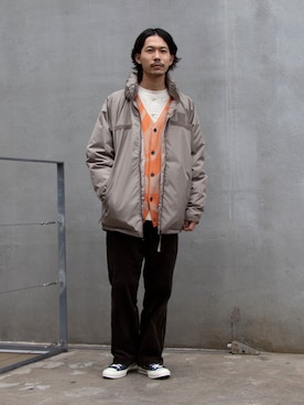 「gloster」｜「アイテム（ダウンジャケット/コート）」を使った、katsuさん（メンズ・170cm）の冬コーディネート