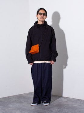 「FREDY&GLOSTER」｜「アイテム（マウンテンパーカー）」を使った、katsuさん（メンズ・170cm）の冬コーディネート