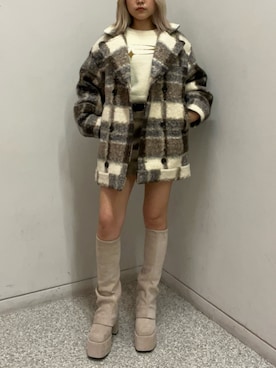 「EMODA（エモダ）のアイテム（その他アウター）」を使った、高麗春奈さん（レディース・163cm）の秋コーディネート