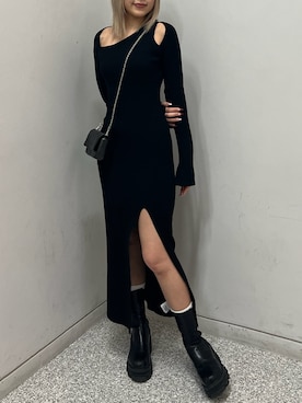 高麗春奈さんのコーディネート