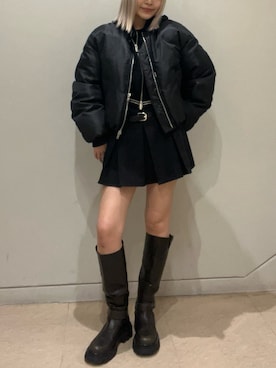 高麗春奈さんのコーディネート