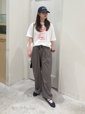 「CIAOPANIC TYPY（チャオパニックティピー）の【UNISEX】宇宙人プリントTシャツ（Tシャツ/カットソー）」を使った、ちなさん（レディース・162cm）の夏コーディネート