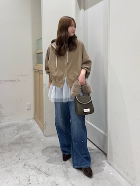 「CIAOPANIC TYPY（チャオパニックティピー）の【ゆるっと抜け感大人フーディー】ドルマンスリーブピグメントダンボールパーカー（パーカー、ベージュ系）」を使った、ちなさん（レディース・162cm）の秋コーディネート