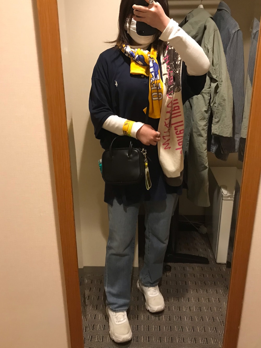 「Official髭男dism、ライブ、ライブコーデ、ポロシャツ、Polo Ralph Lauren、ジーンズ、デニム、タートルネック、古着、ビンテージ」｜「GUのアイテム（デニムパンツ、その他）」を使った、noixx7さん（レディース・160cm）の春コーディネートの1枚目の写真