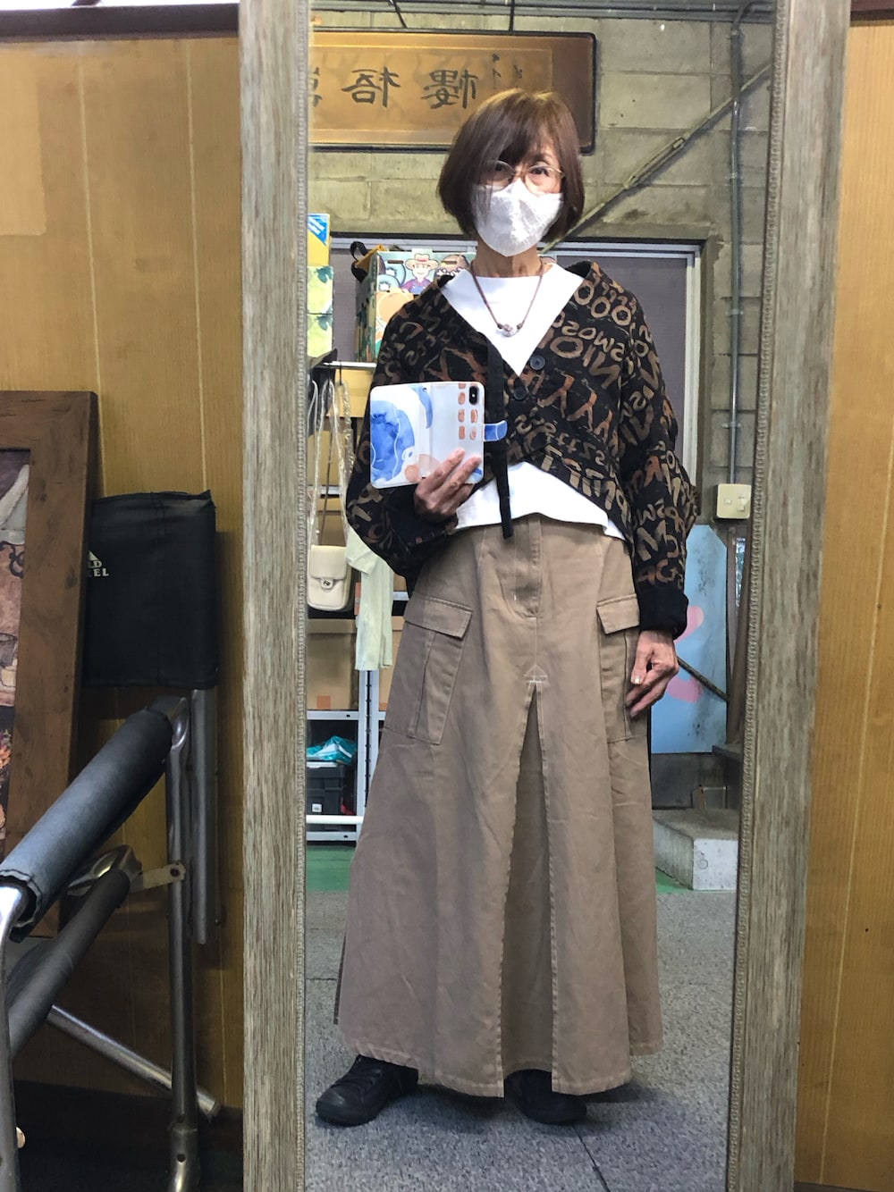 「春のNewスタイル、オトナカジュアル、パンツスタイル、ロングスカート」｜「milimiliのアイテム（スカート、ベージュ系）」を使った、ruadaisukiさん（レディース・158cm）の春コーディネートの1枚目の写真