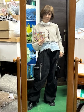「TRUBEのアイテム（カーゴパンツ、ブラック系）」を使った、ruadaisukiさん（レディース・158cm）の冬コーディネート