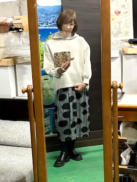 「BRILLANTEのアイテム（スカート、グレー系）」を使った、ruadaisukiさん（レディース・158cm）の冬コーディネート