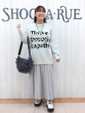 「ゆるニット」｜「アイテム（アクセサリー）」を使った、とろろさん（レディース・153cm）の冬コーディネート
