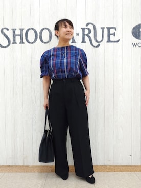 「SHOO・LA・RUE（シューラルー）のアイテム」を使った、とろろさん（レディース・153cm）の秋コーディネート