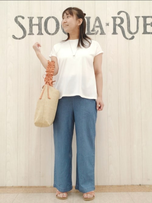 大人気❤️夏用柔らかデニムパンツ　足長効果抜群！女子会・普段着に最適 洗える】大人の柔らかデニムワイドパンツ（デニムパンツ