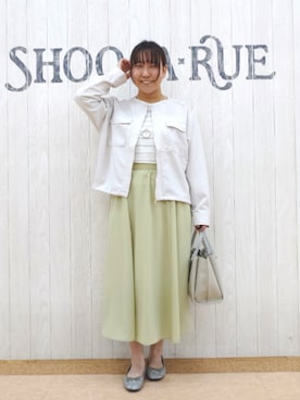 「Vネックニット」｜とろろさん（レディース・153cm）の春コーディネート