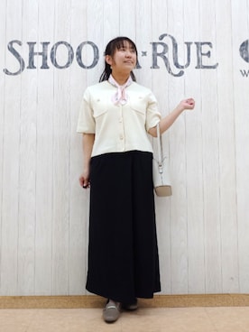 「SHOO・LA・RUE（シューラルー）の【S-LL/洗濯機可】金ボタン5分袖カーディガン（カーディガン/ボレロ、ホワイト系）」を使った、とろろさん（レディース・153cm）の春コーディネート