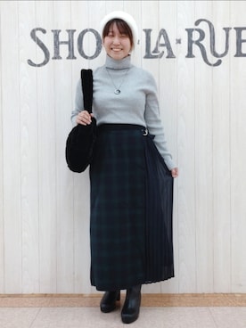 「タートルネック」｜「アイテム（ハンチング/ベレー帽）」を使った、とろろさん（レディース・153cm）の冬コーディネート