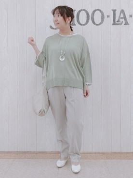 「ゆるニット」｜「アイテム（アクセサリー）」を使った、とろろさん（レディース・153cm）の春コーディネート