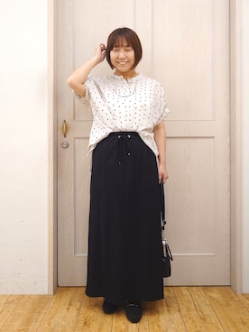 「SHOO・LA・RUE（シューラルー）の【洗濯機可／洗濯後しわになりにくい】大人の甘さをプラスする ドット柄袖タックブラウス（シャツ/ブラウス、ベージュ系）」を使った、とろろさん（レディース・153cm）の秋コーディネート