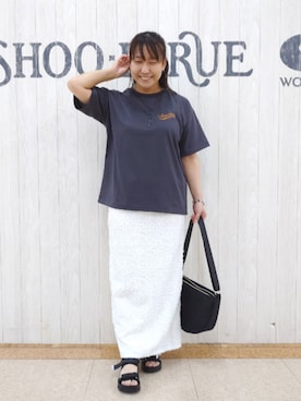 「アイテム（バングル/リストバンド）」を使った、とろろさん（レディース・153cm）の夏コーディネート