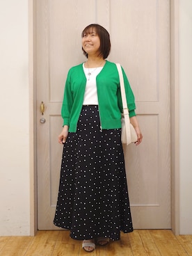 「SHOO・LA・RUE（シューラルー）の【ひんやり/洗濯機可/S-LL】程よいVネックですっきり魅せる ジップアップ 7分袖シアーカーディガン（カーディガン/ボレロ、グリーン系）」を使った、とろろさん（レディース・153cm）の夏コーディネート