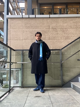 「アイテム（ステンカラーコート）」を使った、tsubakiさん（メンズ・178cm・40代）の冬コーディネート