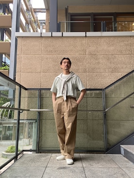 「URBAN RESEARCH DOORS（アーバンリサーチドアーズ）のアイテム（ニット/セーター）」を使った、tsubakiさん（メンズ・178cm）の夏コーディネート