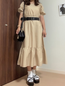 「GU（ジーユー）のスクエアネックバックリボンティアードワンピース[5分袖]（ワンピース、ベージュ系）」を使った、star🌟さん（レディース・157cm）の夏コーディネート