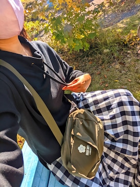 「SCROLLのアイテム」を使った、nayu0920さん（レディース・161cm）の秋コーディネート