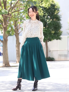 「スカーチョ」｜「アイテム（ブーツ）」を使った、あやさん（レディース・160cm）の秋コーディネート