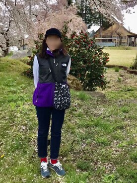 The North Face ザノースフェイス のベストを使ったレディース人気ファッションコーディネート Wear