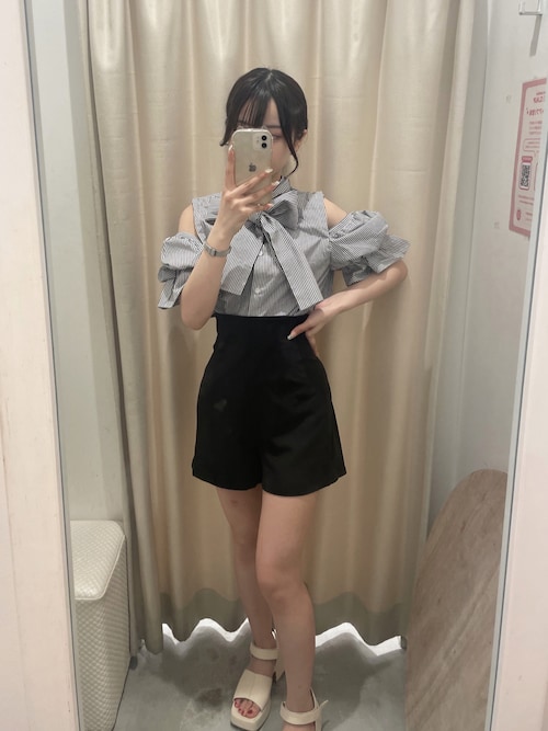 スタイルアップが叶うバックレースアップショートパンツ（その他パンツ