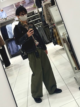 「お洒落さんとつながりたい」｜「アイテム（スニーカー）」を使った、xi(相互)さん（メンズ・171cm）の秋コーディネート