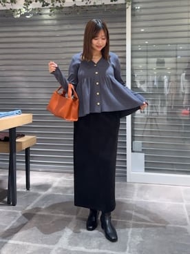 「アイテム（ストール/ショール）」を使った、HAYASHIさん（レディース・162cm）の秋コーディネート