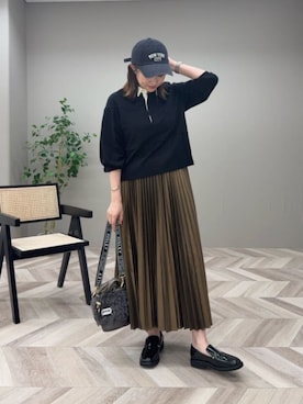 「スカートコーデ」｜「アイテム（ローファー）」を使った、HAYASHIさん（レディース・162cm）の秋コーディネート