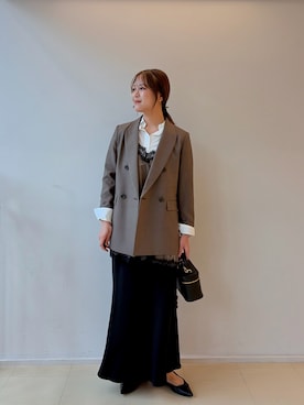 「アイテム（キャミソール、グリーン系）」を使った、ワタナベさん（レディース・159cm）の秋コーディネート