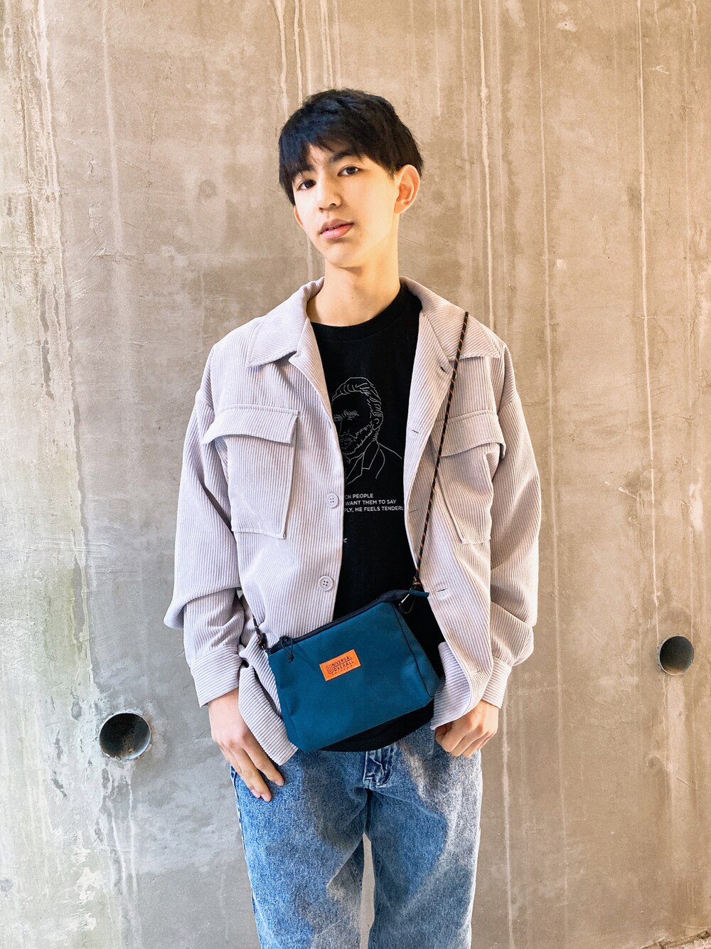 「休日コーデ、メンズファッション、春服、低身長、デニム、ゴッホ」｜「Benoのアイテム（デニムパンツ、ブルー系）」を使った、joeさん（メンズ・165cm）の冬コーディネートの1枚目の写真