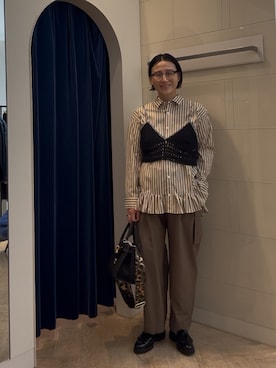 「アイテム（チャーム）」を使った、nol SUYAMAさん（レディース・161cm）の秋コーディネート